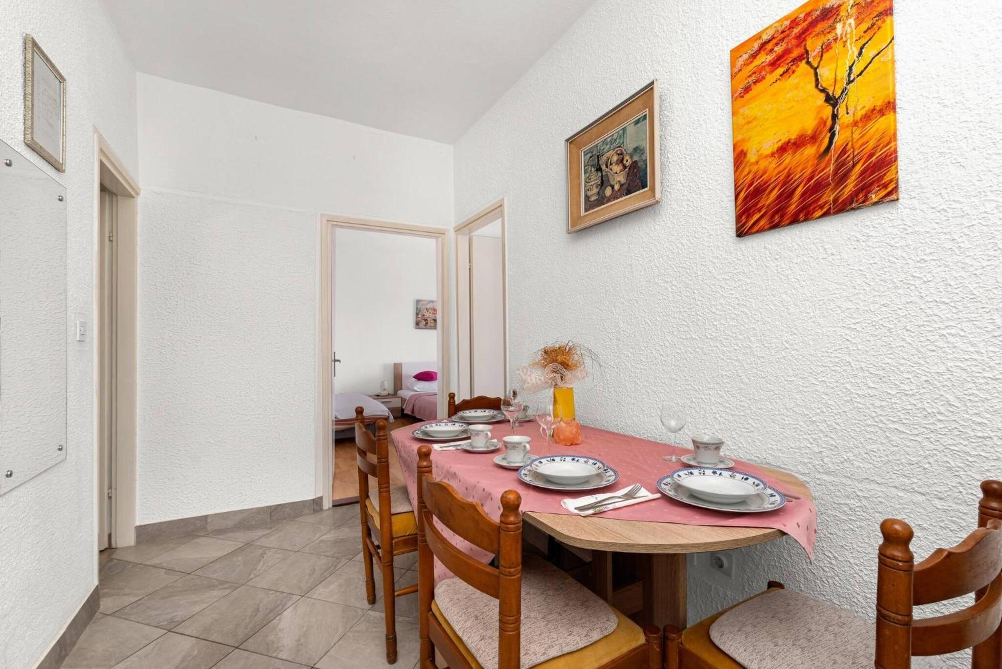 Apartment Lara Tribalj Extérieur photo
